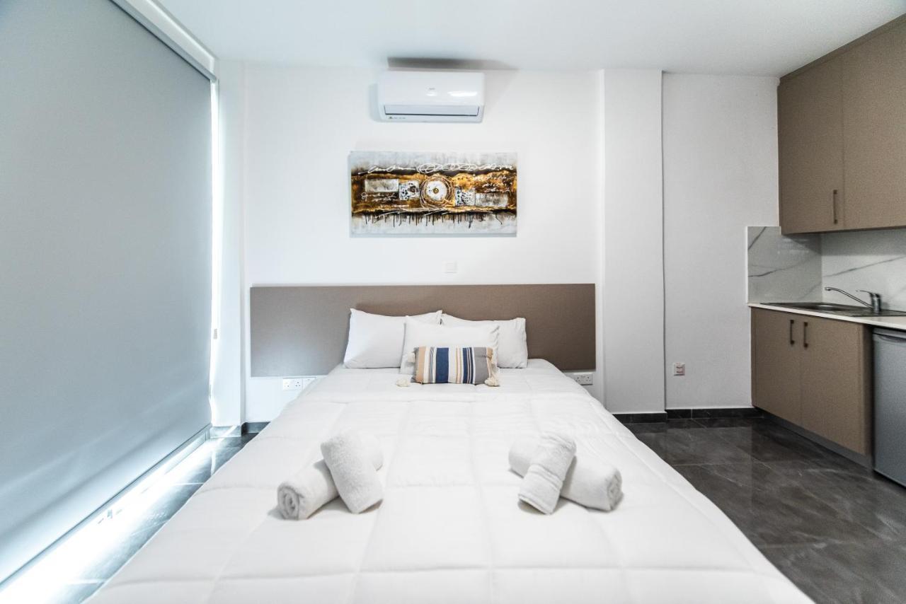 Spiros Luxury Apartments Agia Napa Buitenkant foto