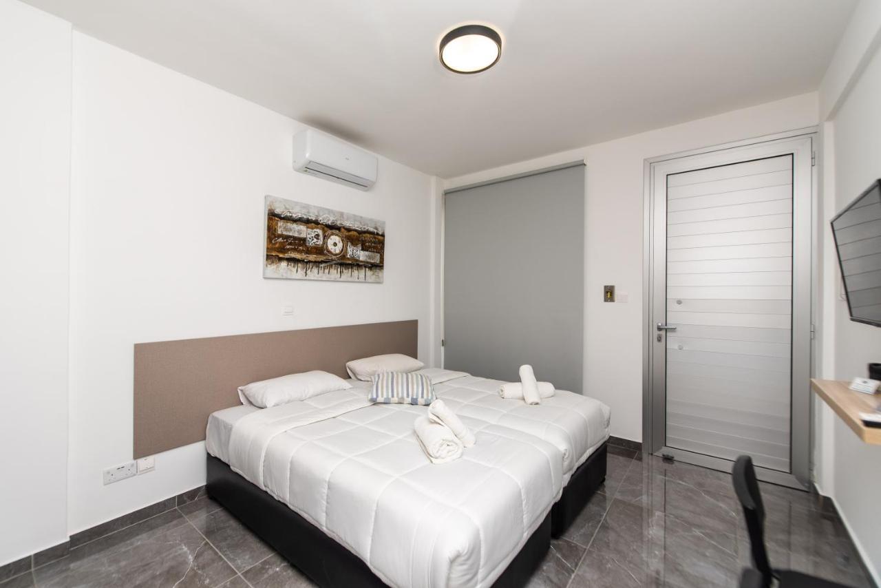Spiros Luxury Apartments Agia Napa Buitenkant foto