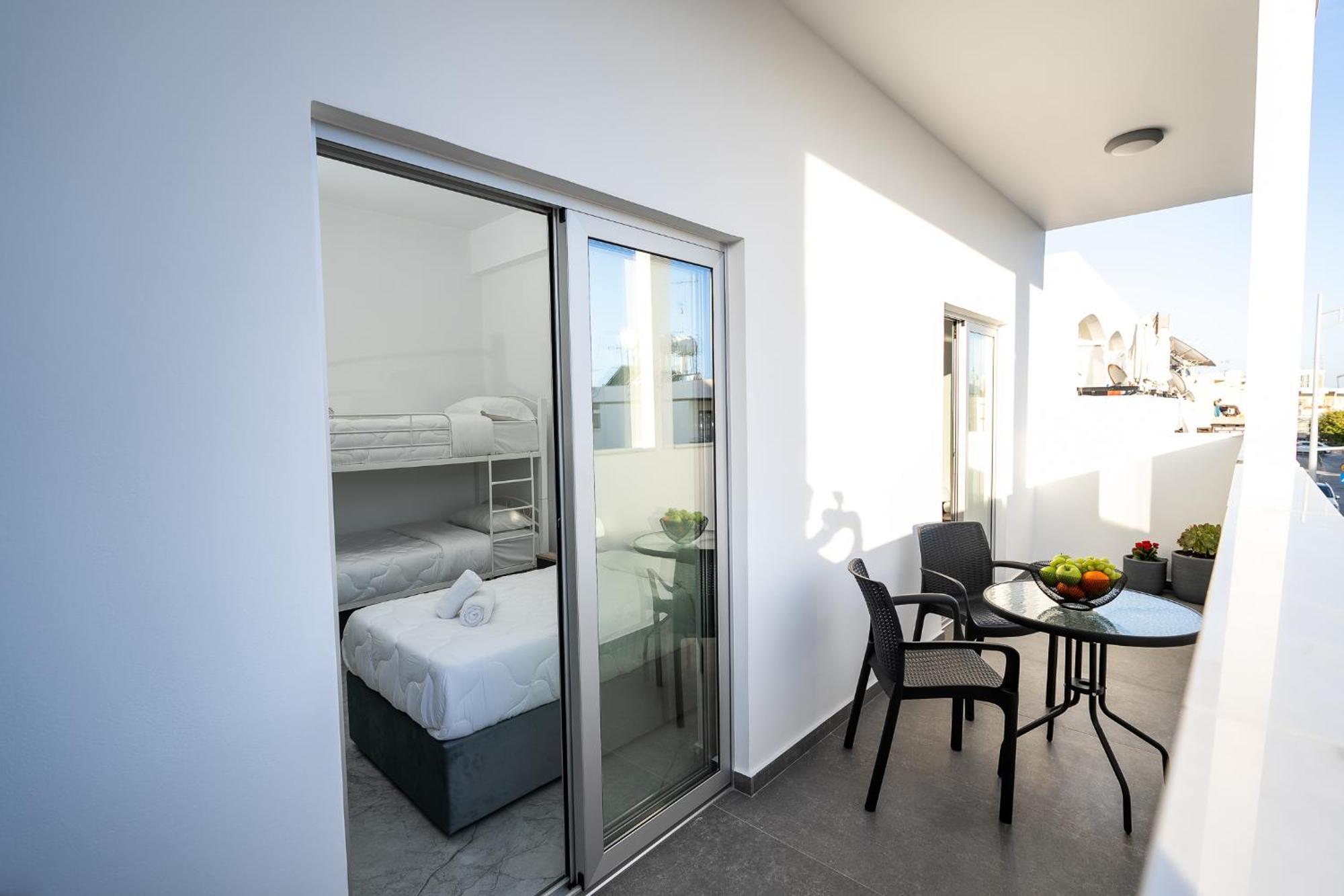 Spiros Luxury Apartments Agia Napa Buitenkant foto